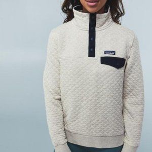 🌟ISO🌟 Patagonia quilted pull over